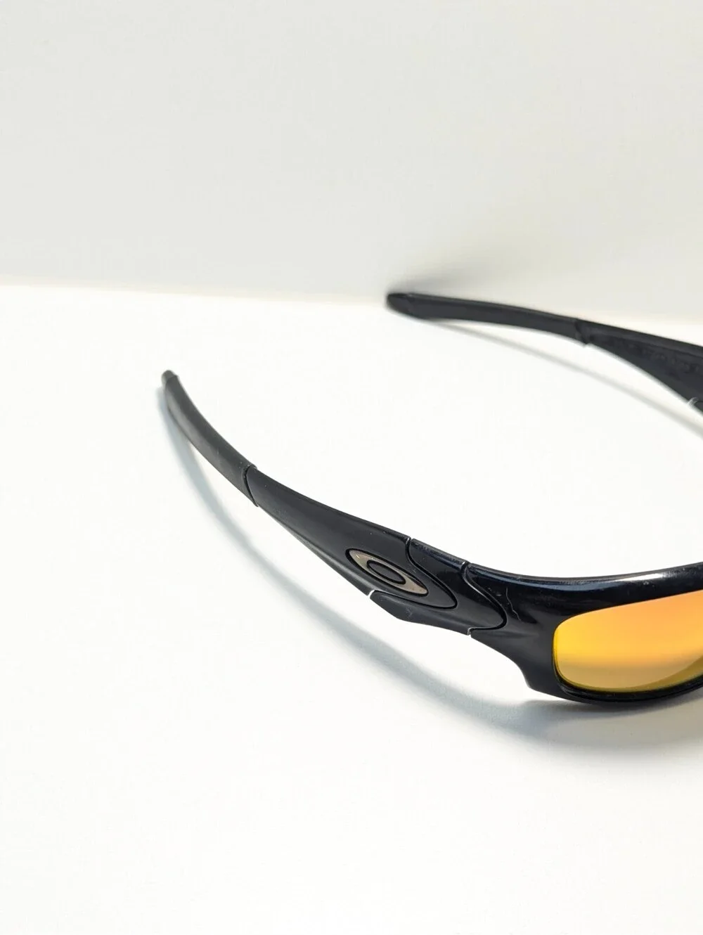 Oakley Straight 2007 Black Red Lens Outdoor Wraparound Men's Sports Sunglasses